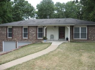 2129 Cedar Hill Rd, Jefferson City, MO 65109