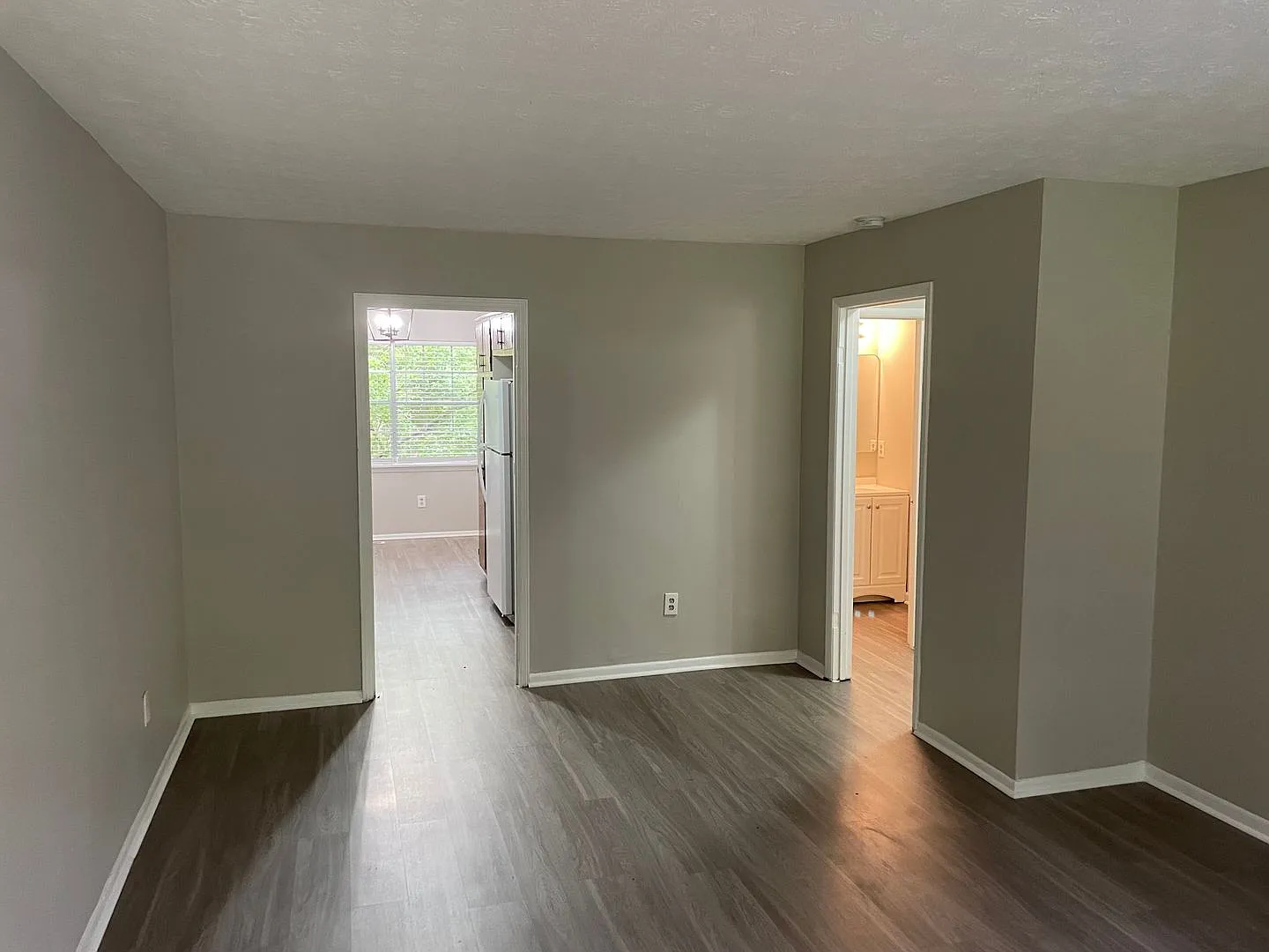 For Rent — Photo 4