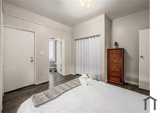 1472 S High St — Photo 10