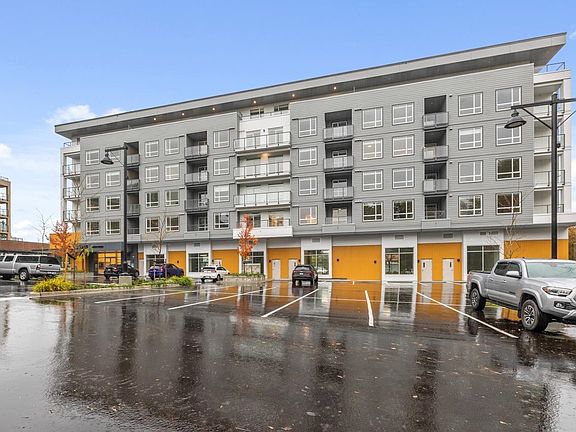 4th image of 27215 Aldergrove Town Centre Dr #410