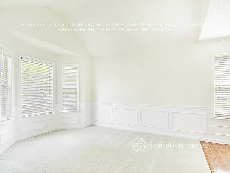 318 Winward Pointe Dr — Photo 4