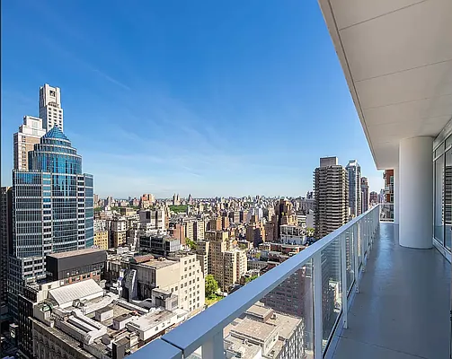 200 East 59th Street #21E in Sutton Place, Manhattan