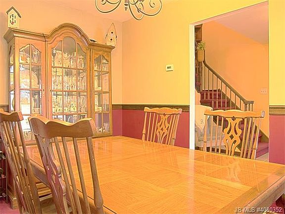 4th image of 1605 Shore Blvd