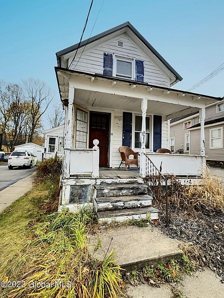 2nd image of 11 Wells Street