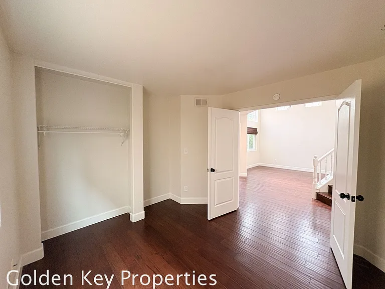 3274 San Tomas Dr — Photo 19