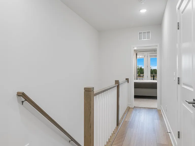42708 Darala Dr — Photo 12