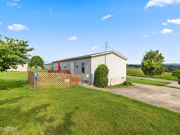 3rd image of 1832 C H Rankin Rd