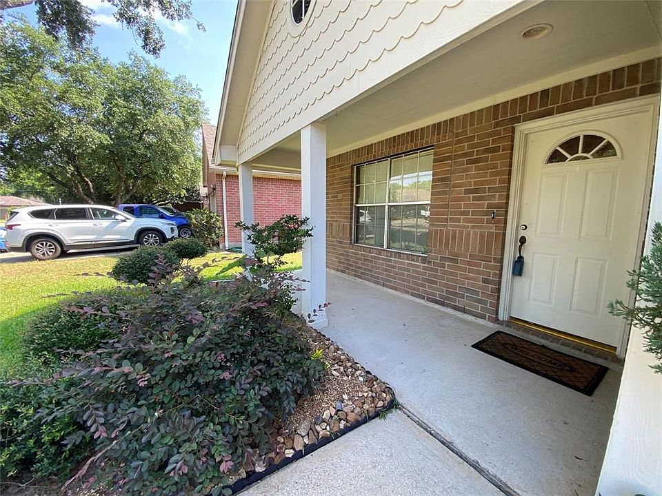 1st image of 7210 Log Cradle Dr