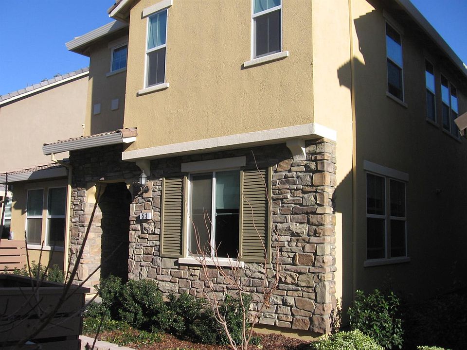 1st image of 53 Huddlestone Cir