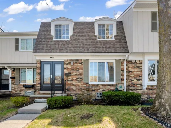 2134 Wickham St, Royal Oak, MI 48073
