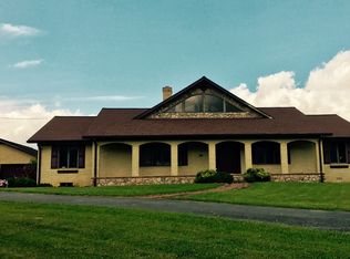 320 Chambers St, Pounding Mill, VA 24637