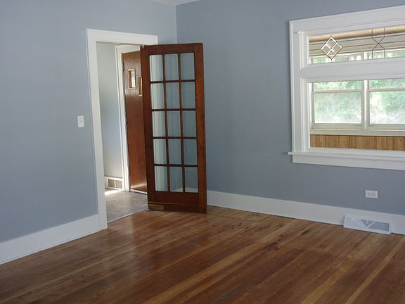 2nd image of 1332 Walker Ave NW