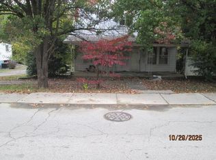 1594 Halifax Rd, Danville, VA 24540