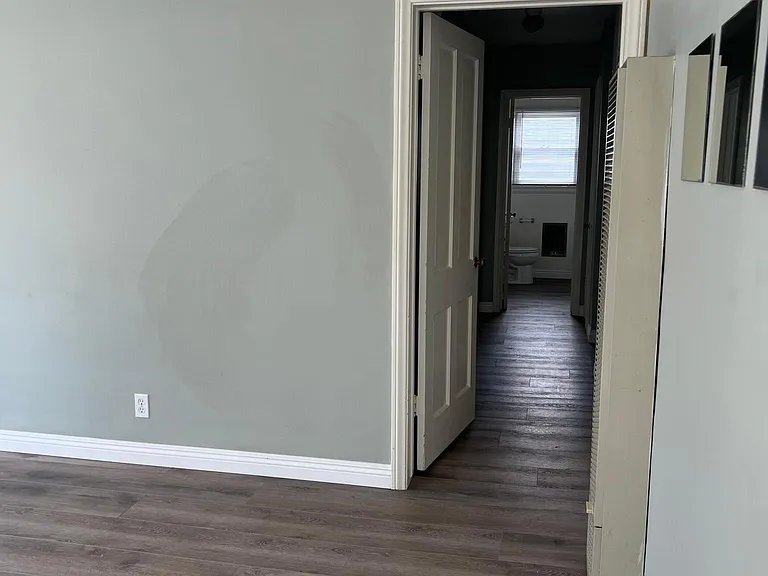 454 Kelton Ave #454 — Photo 6