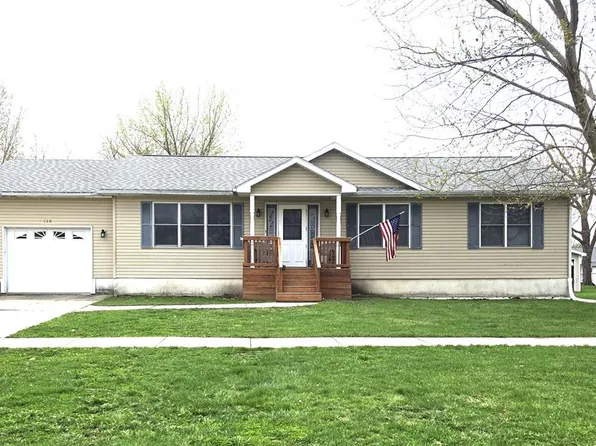 718 NW 3rd St, Eagle Grove, IA 50533