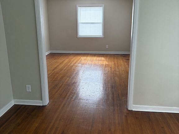 5th image of 1904 Avalon Dr