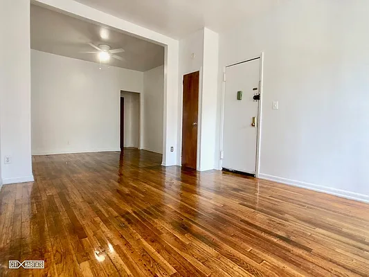 Rented by Citi Habitats | media 18