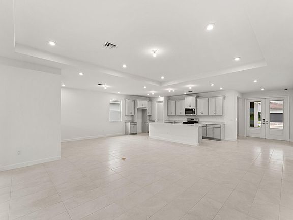 3rd image of 10129 SW Carnelian Street