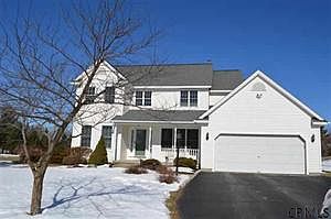 1st image of 92 Blossom Ln
