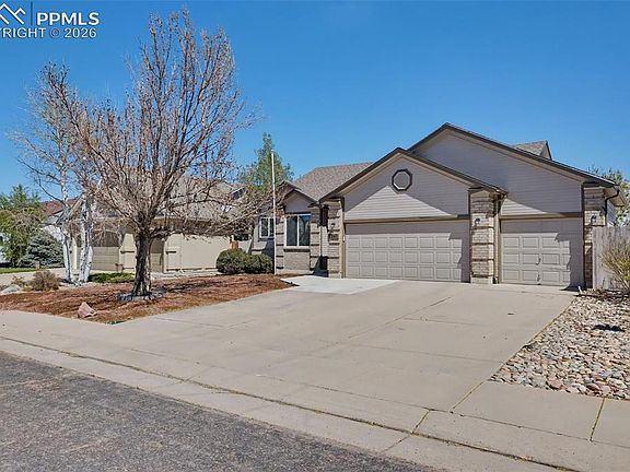 3rd image of 7341 Waterman Way