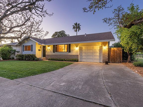 5th image of 498 Lovall Valley Road