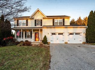 1312 Breton Dr, Eldersburg, MD 21784