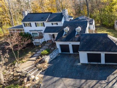 27727 Wellington St, Farmington Hills, MI, 48334