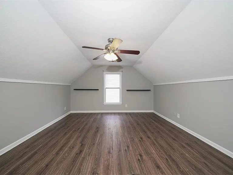 4085 Pineset Dr — Photo 25