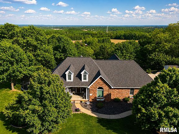 3rd image of 20724 N Deer Bluffs Dr