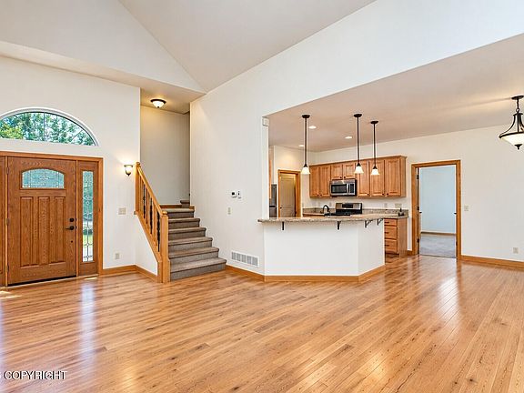 3rd image of 3608 W Demaree Cir