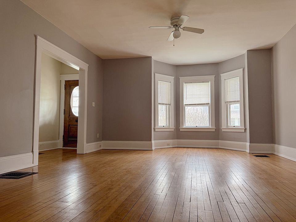 1st image of 1366 Ethel Ave