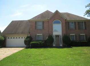 8889 Raspberry Ln, Cordova, TN 38016