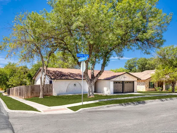 5834 Valley Point, San Antonio, TX 78233