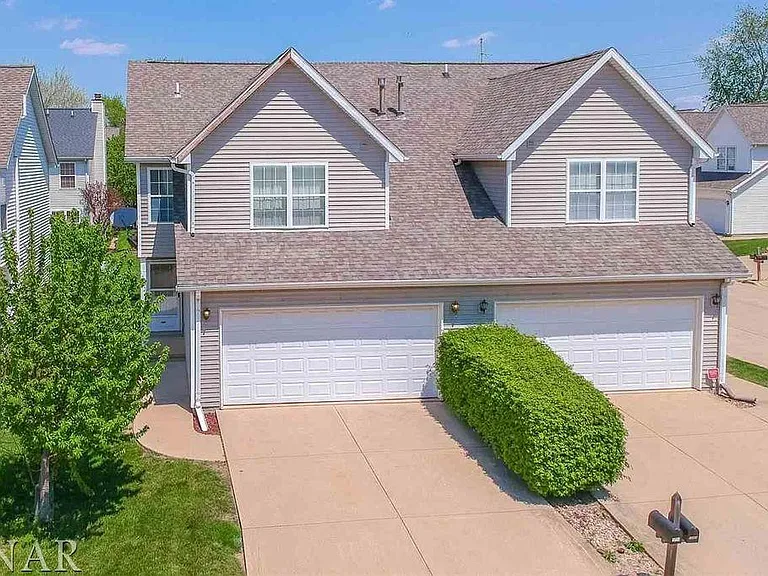1222 Colonial Ave — Photo 26