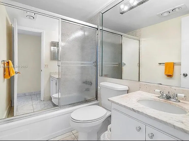 2750 NE 183rd St #PENTHOUSE — Photo 8