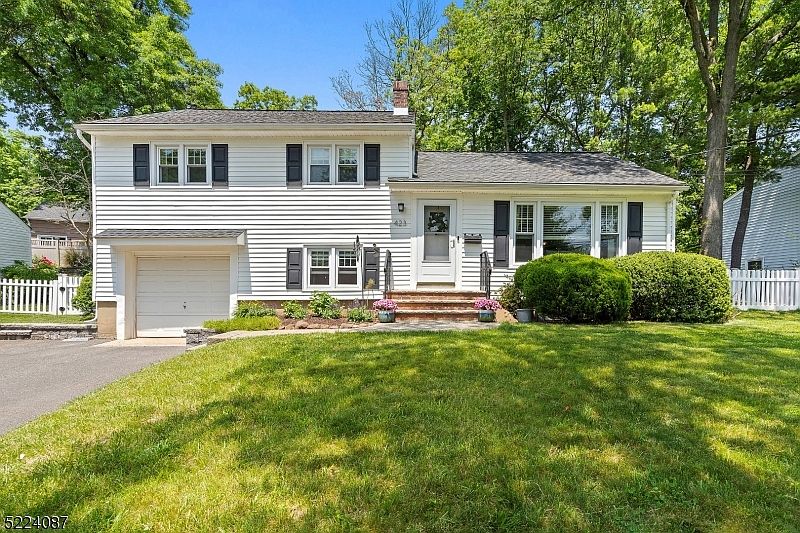 423 La Grande Ave, Fanwood, NJ 07023 Zillow