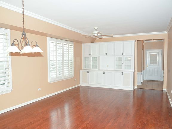 2nd image of 13972 Palisades Ave