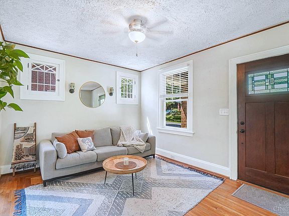 5th image of 2906 Daytona Ave