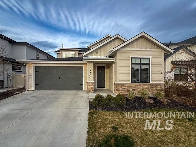 1st image of 3366 W Lassen Dr