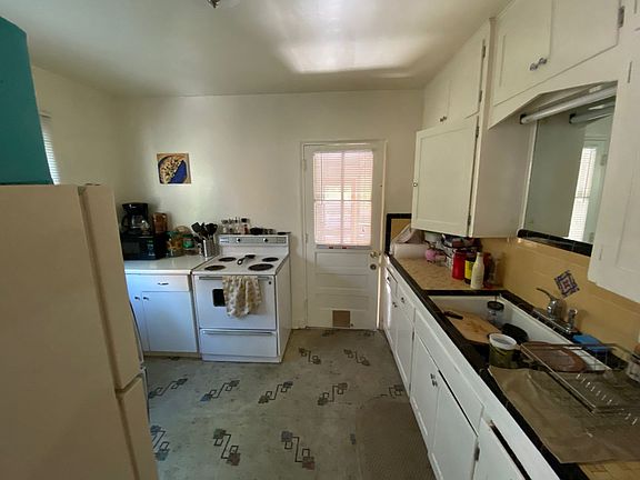 5th image of 602 Dartmouth Dr NE