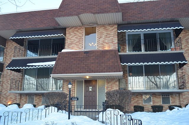 1st image of 10209 S Komensky Ave APT 2F