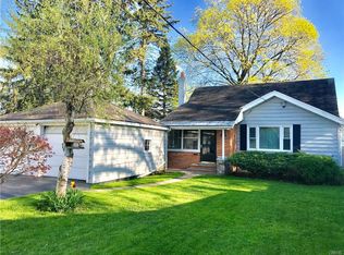 211 W Molloy Rd, Syracuse, NY 13211