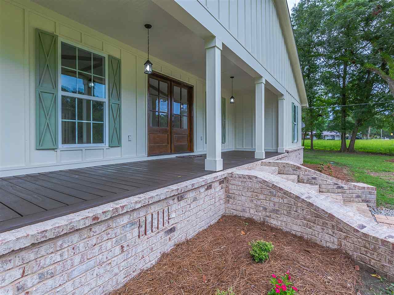 107 Shields Ave, Pelahatchie, MS 39145 Zillow