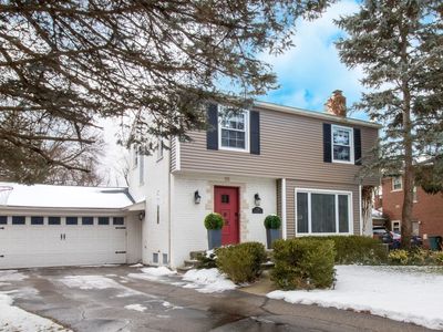 1038 Wimbleton Dr, Birmingham, MI, 48009