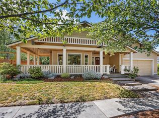 431 Parkside Dr, Ashland, OR 97520