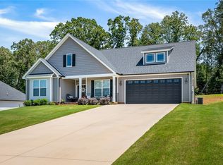 409 Thiago Ct, Lyman, SC 29365