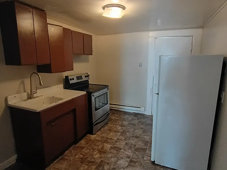 318 Marquette St #320 — Photo 11