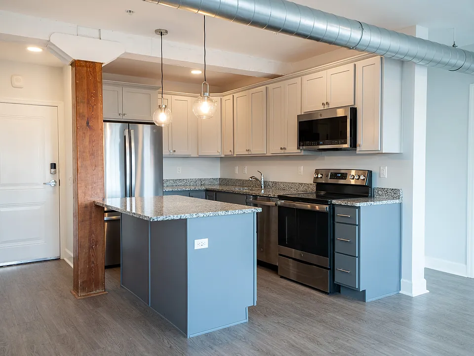50 N Duke St #305