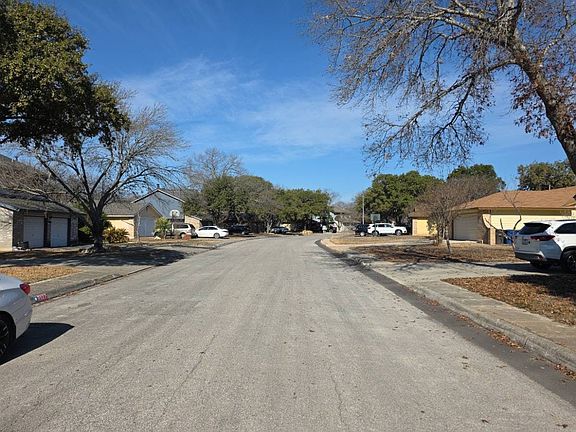 5th image of 7122 Webbwood Way
