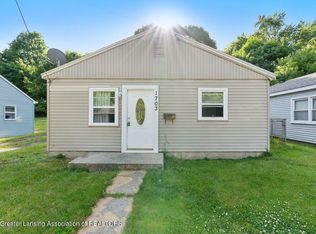 1703 Robertson Ave, Lansing, MI 48915